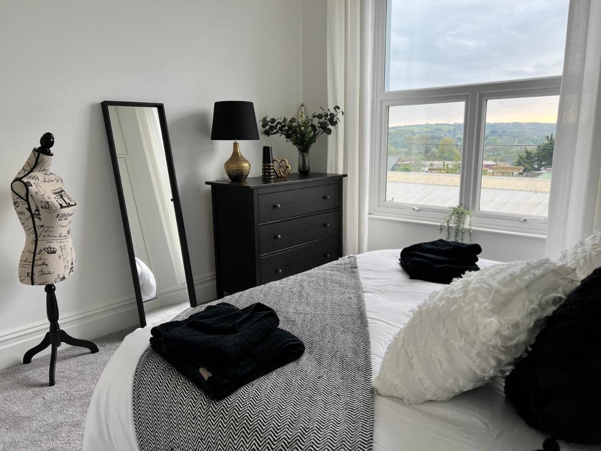 טנבי Heathcliff - 5 Bedroom House In Town Centre מראה חיצוני תמונה