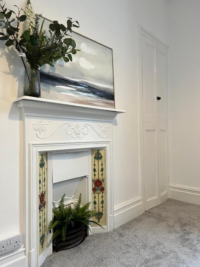 טנבי Heathcliff - 5 Bedroom House In Town Centre מראה חיצוני תמונה