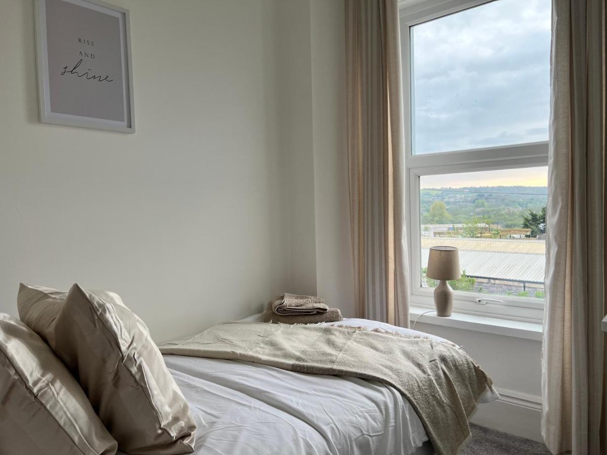 טנבי Heathcliff - 5 Bedroom House In Town Centre מראה חיצוני תמונה